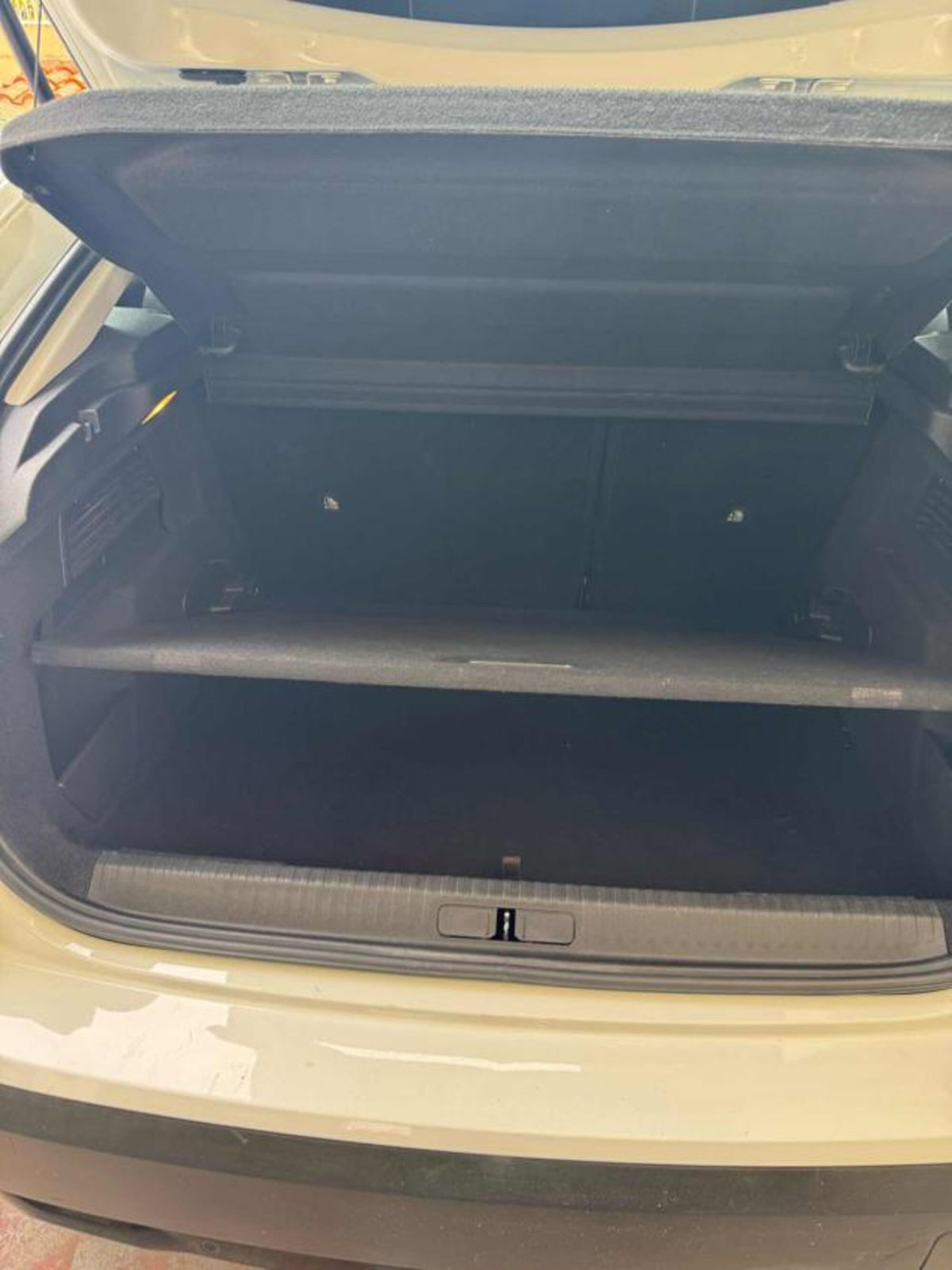 Citroen C4 PureTech 130 S&S EAT8 Feel Pack (6)