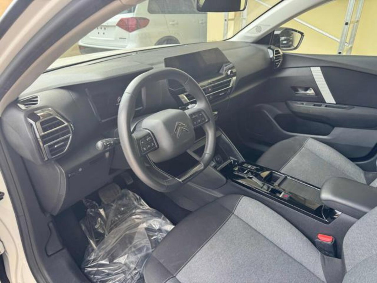 Citroen C4 PureTech 130 S&S EAT8 Feel Pack (9)