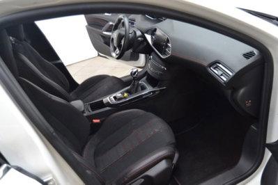 Peugeot 308 BlueHDi 130 S&S GT Line (13)