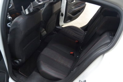 Peugeot 308 BlueHDi 130 S&S GT Line (9)