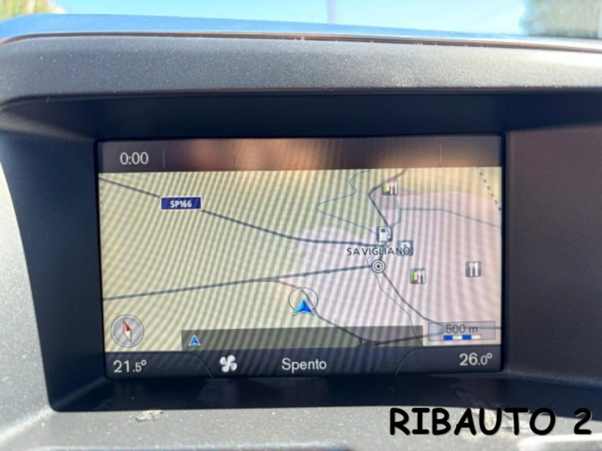 Volvo XC60 D4 AWD Geartronic Summum (2)