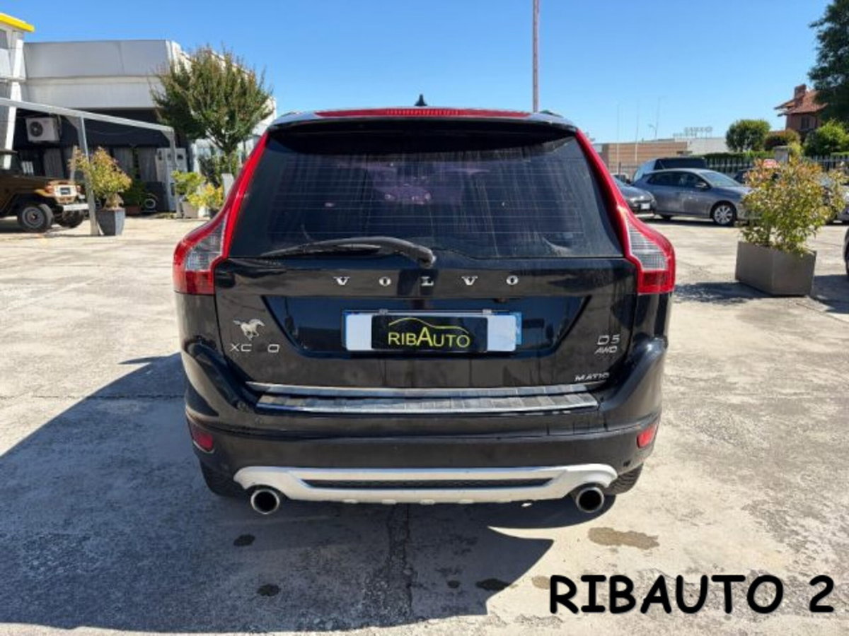 Volvo XC60 D4 AWD Geartronic Summum (4)