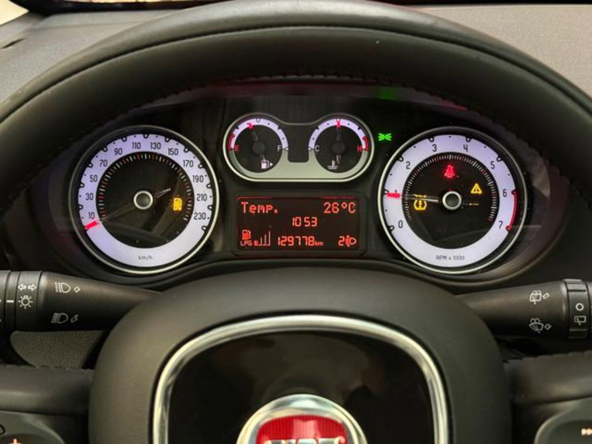 Fiat 500L 1.4 T-Jet 120 CV GPL Trekking (18)