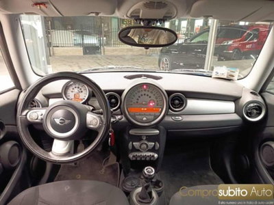 MINI Mini 1.6 16V Cooper D Chili (13)