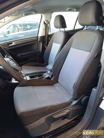 Volkswagen Golf 1.6 TDI 5p. Highline BlueMotion Technology (11)