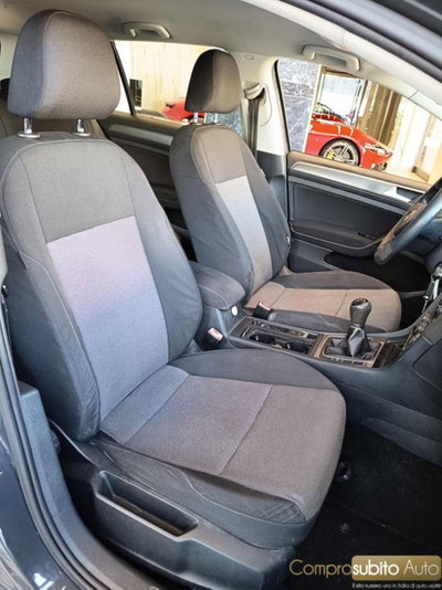 Volkswagen Golf 1.6 TDI 5p. Highline BlueMotion Technology (12)