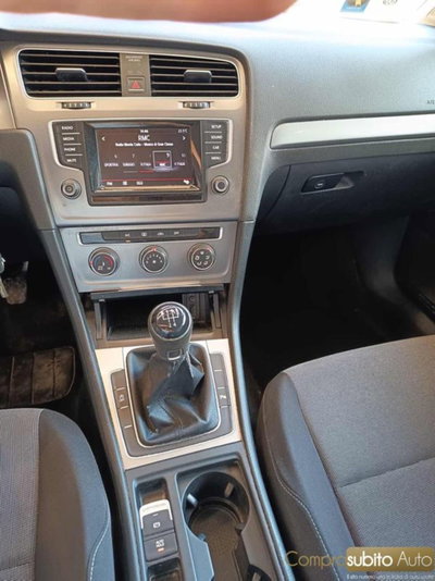 Volkswagen Golf 1.6 TDI 5p. Highline BlueMotion Technology (14)