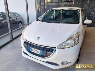 Peugeot 208 HDi 68 CV 5 porte Allure (8)