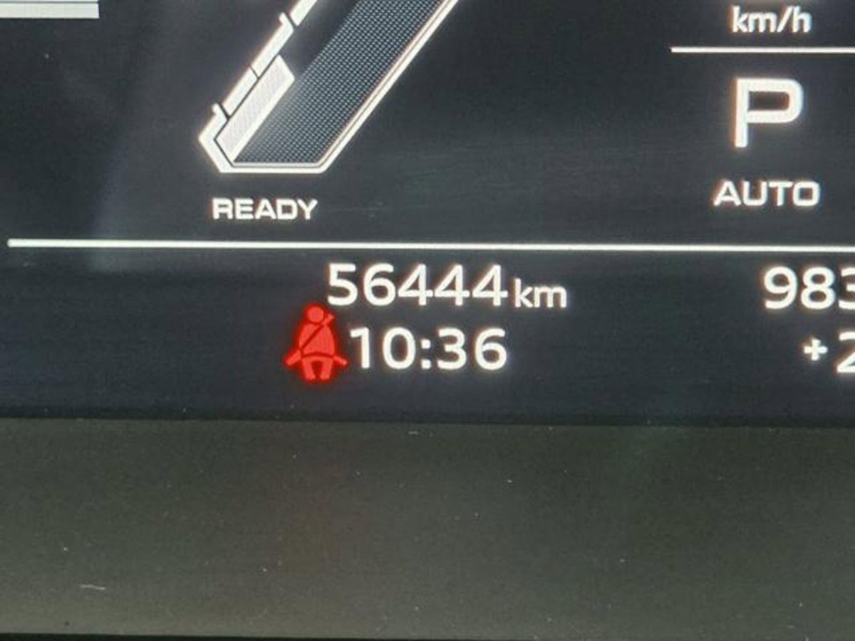 Audi RS 3 Sportback 2.5 tfsi quattro s-tronic (18)