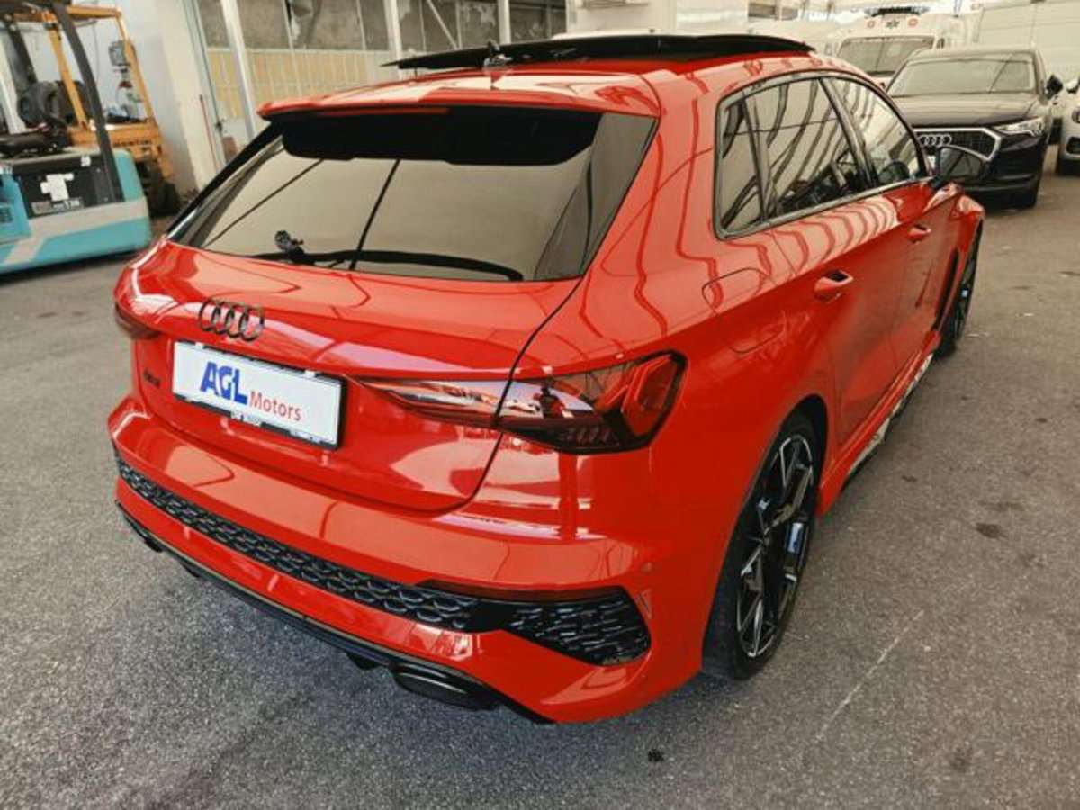 Audi RS 3 Sportback 2.5 tfsi quattro s-tronic (3)