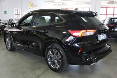 Ford Kuga 2.5 Full Hybrid 190 CV CVT 2WD ST-Line Design (4)