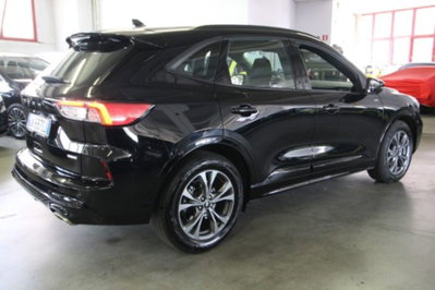 Ford Kuga 2.5 Full Hybrid 190 CV CVT 2WD ST-Line Design (5)