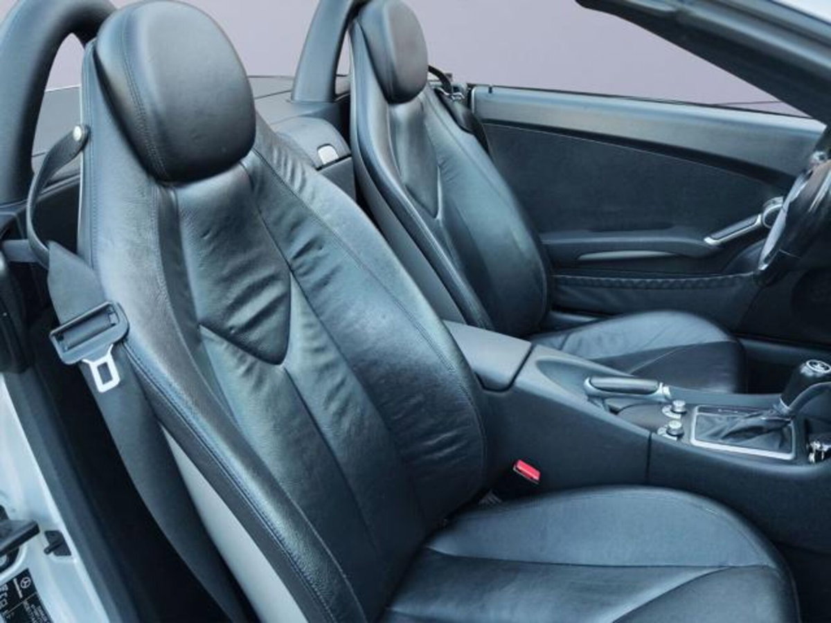 Mercedes-Benz SLK 200 Kompressor cat Sport (12)