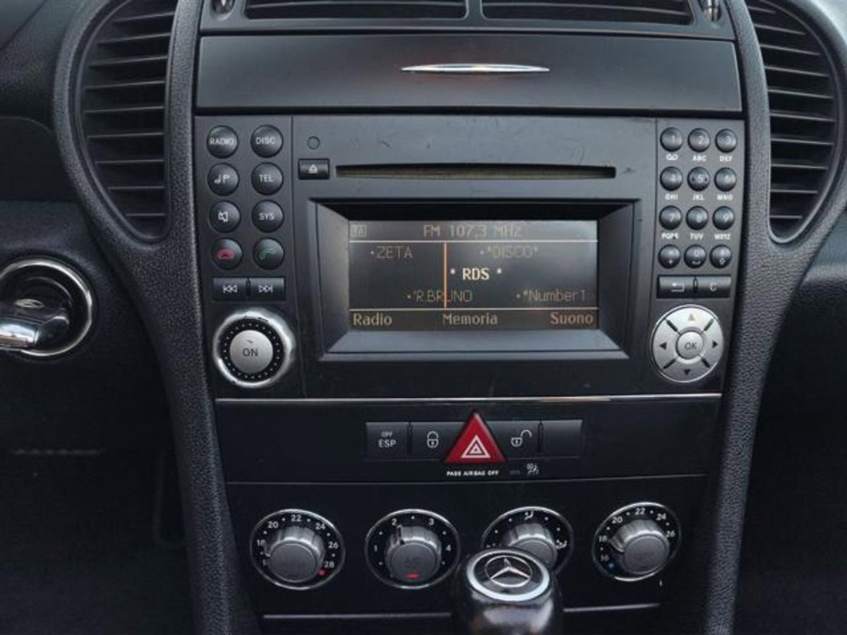 Mercedes-Benz SLK 200 Kompressor cat Sport (13)