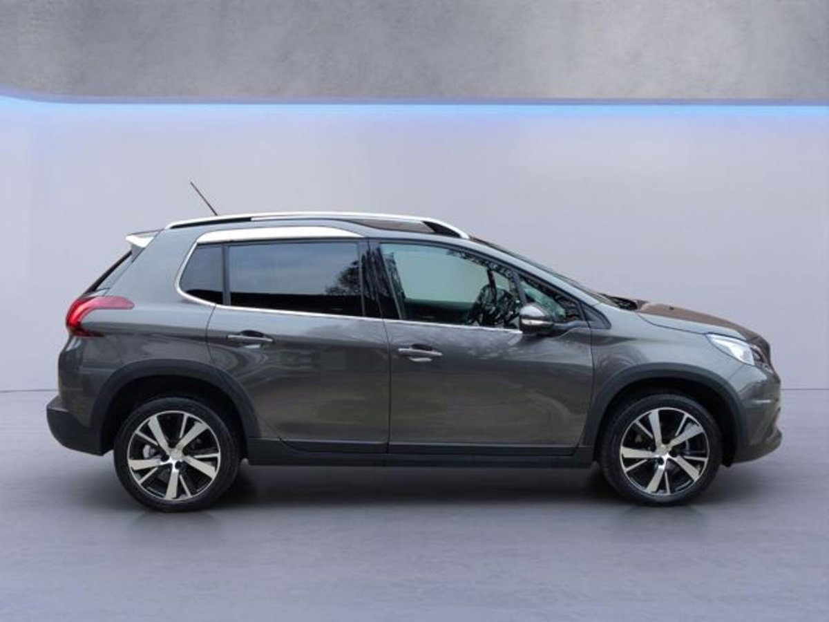 Peugeot 2008 120 EAT6 S&S Crossway (20)