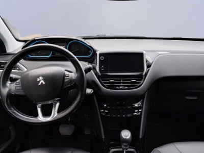 Peugeot 2008 120 EAT6 S&S Crossway (9)