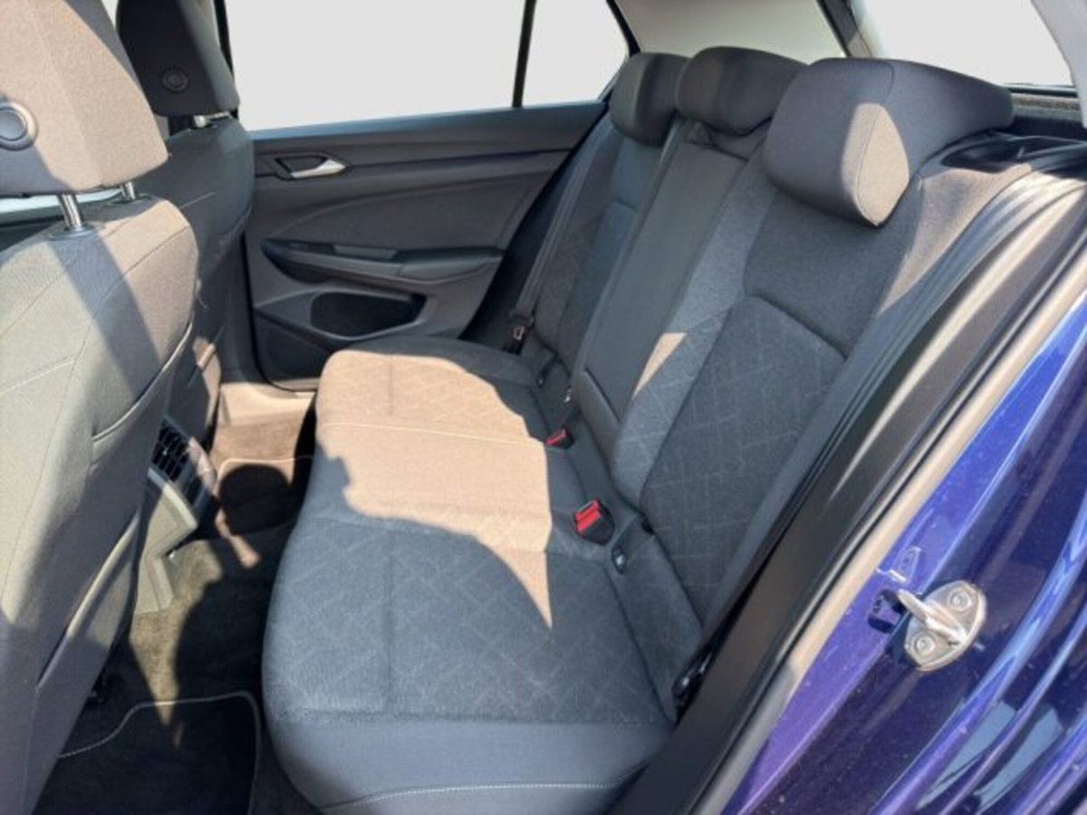 Volkswagen Golf Variant 1.0 eTSI EVO DSG Life (11)