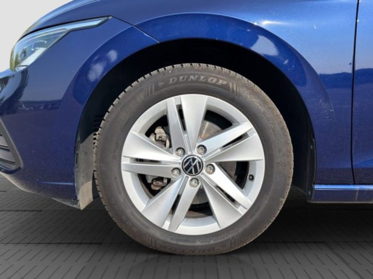 Volkswagen Golf Variant 1.0 eTSI EVO DSG Life (16)