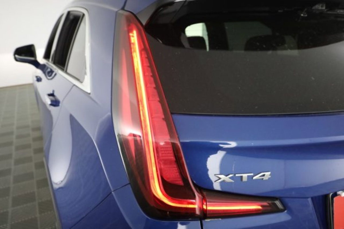 Cadillac XT4 XT4 350 TD AWD Premium Luxury (10)