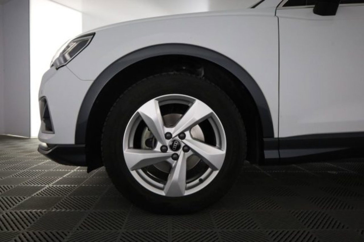 Audi Q3 35 TDI quattro S tronic Business Advanced (7)