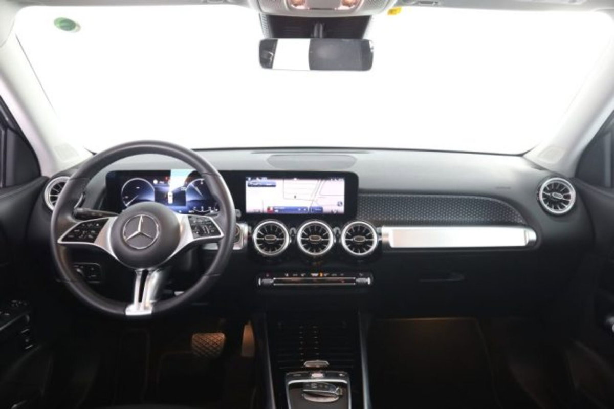 Mercedes-Benz GLB 200 d Progressive Advanced Plus auto (4)