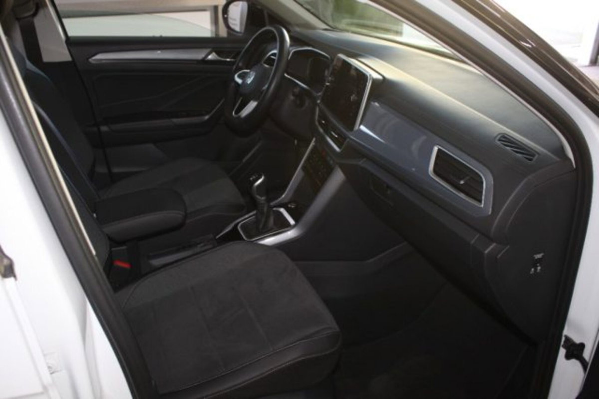 Volkswagen T-Roc 1.0 TSI Style (8)
