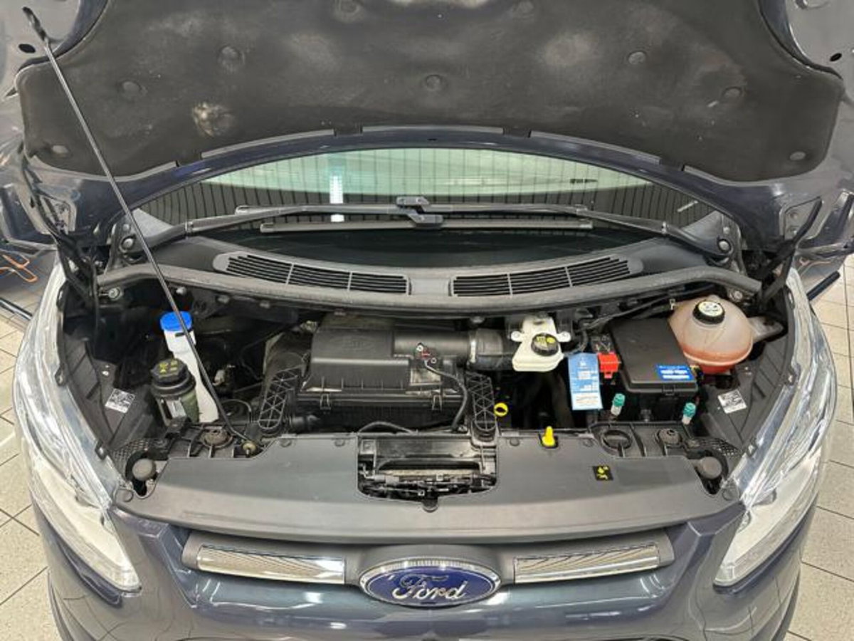 Ford Tourneo Custom 300 2.2 TDCi 155CV PL Trend (6)