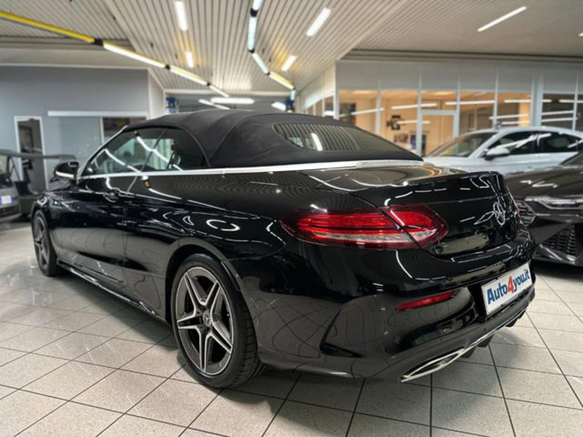 Mercedes-Benz SLC 200 AMG line (19)