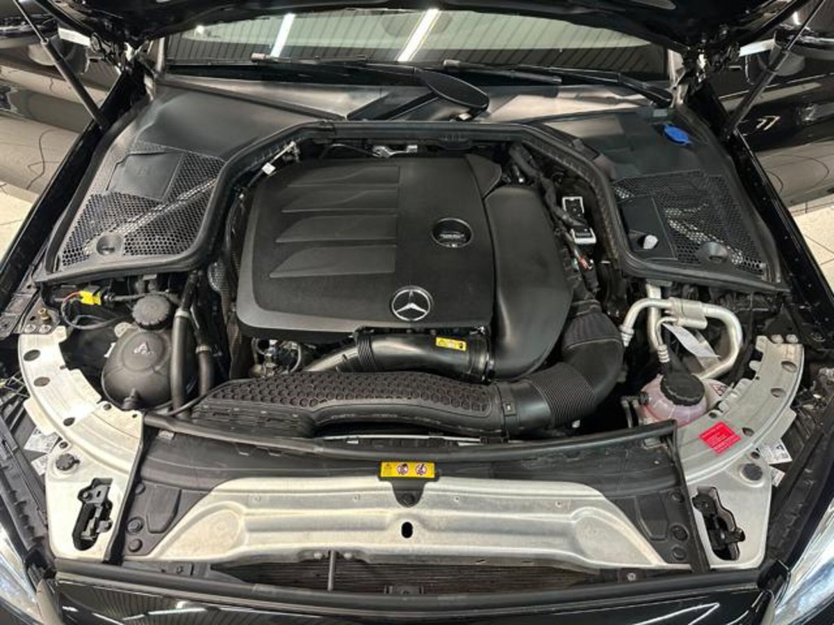 Mercedes-Benz SLC 200 AMG line (7)