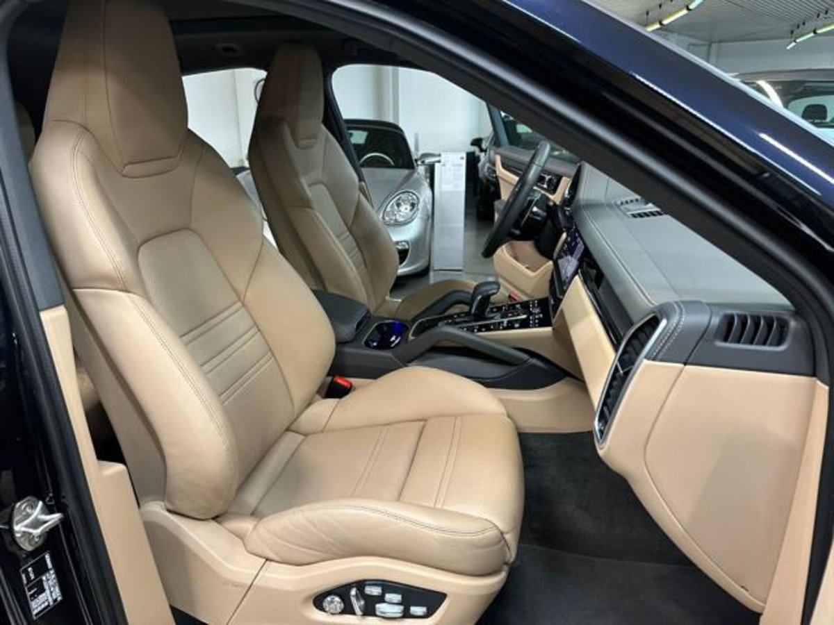 Porsche Cayenne Coupé 3.0 V6 (10)