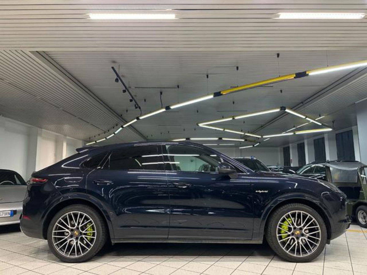 Porsche Cayenne Coupé 3.0 V6 (5)