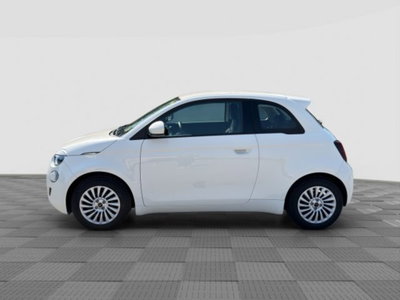Fiat 500e Action Berlina 23,65 kWh (2)