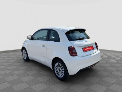 Fiat 500e Action Berlina 23,65 kWh (3)