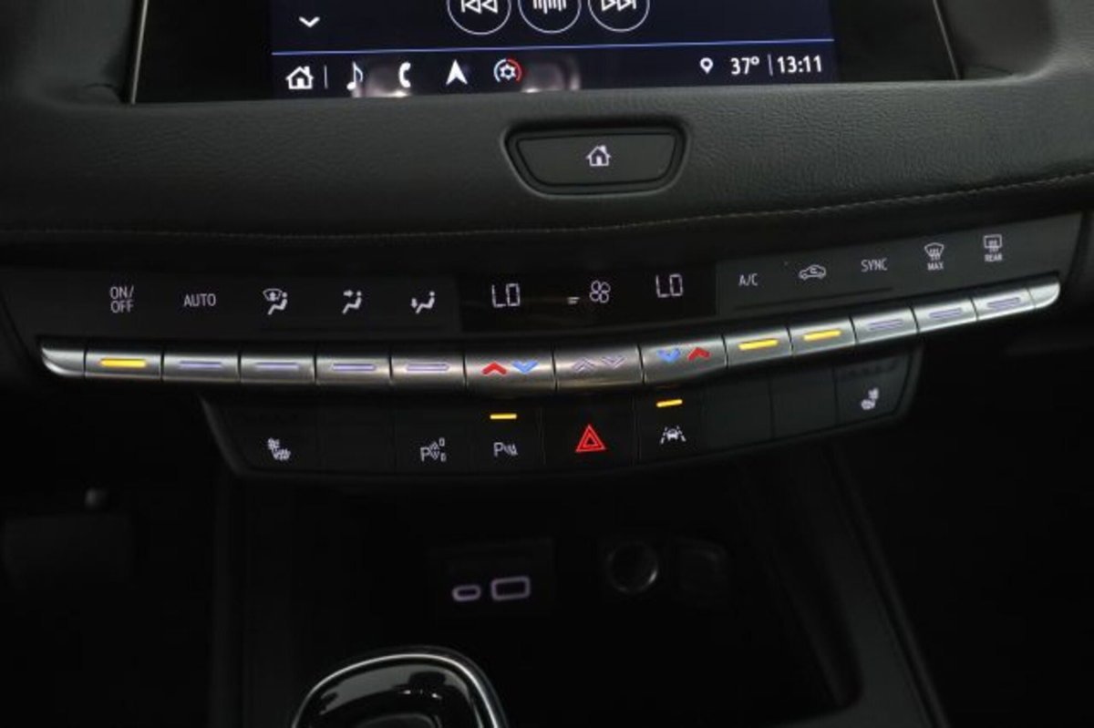 Cadillac XT4 XT4 350 TD AWD Premium Luxury (13)
