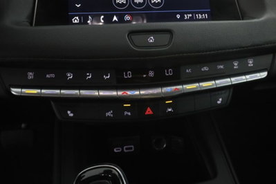 Cadillac XT4 XT4 350 TD AWD Premium Luxury (13)