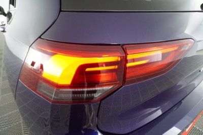Volkswagen Golf 1.5 eTSI 130 CV EVO ACT DSG Style (10)