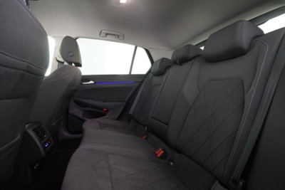 Volkswagen Golf 1.5 eTSI 130 CV EVO ACT DSG Style (3)