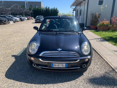 MINI Mini Cabrio 1.6 16V Cooper Sidewalk Cabrio (2)