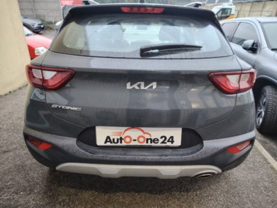Kia Stonic 1.0 T-GDi 100 CV MHEV iMT Style (8)