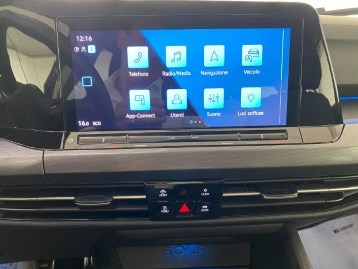 Volkswagen Golf 1.4 TSI eHYBRID 204 CV DSG Style (13)