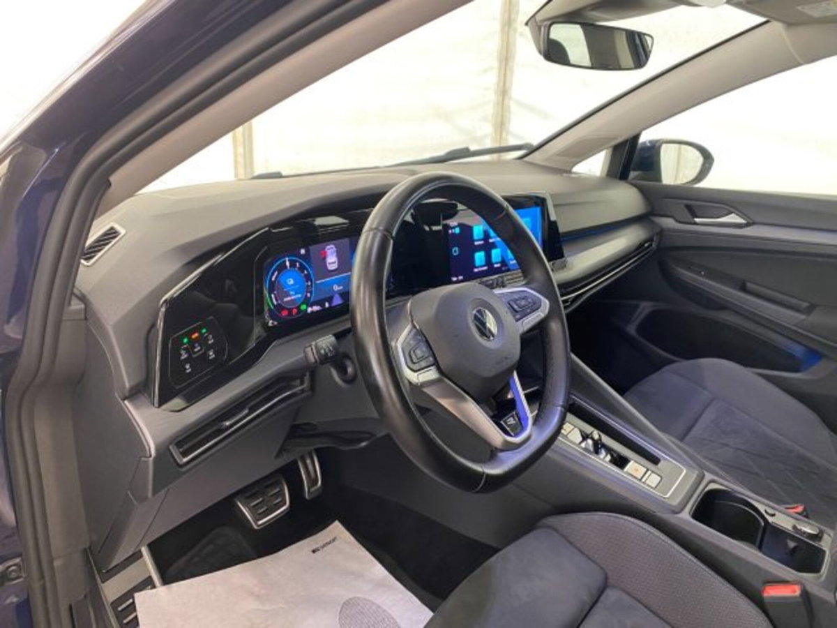 Volkswagen Golf 1.4 TSI eHYBRID 204 CV DSG Style (15)