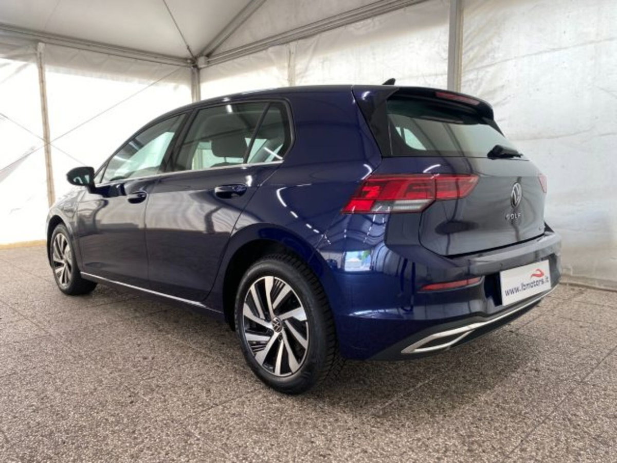 Volkswagen Golf 1.4 TSI eHYBRID 204 CV DSG Style (4)