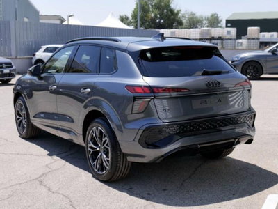 Audi Q3 Sportback 2.0 tdi S line edition 150cv s-tronic (3)