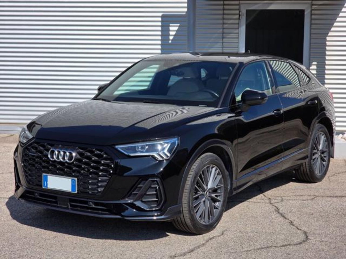 Audi Q3 Sportback Sportback 35 2.0 tdi s-tronic