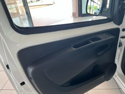 Fiat Fiorino QUBO 1.3 MJT 95CV SX (N1) (17)