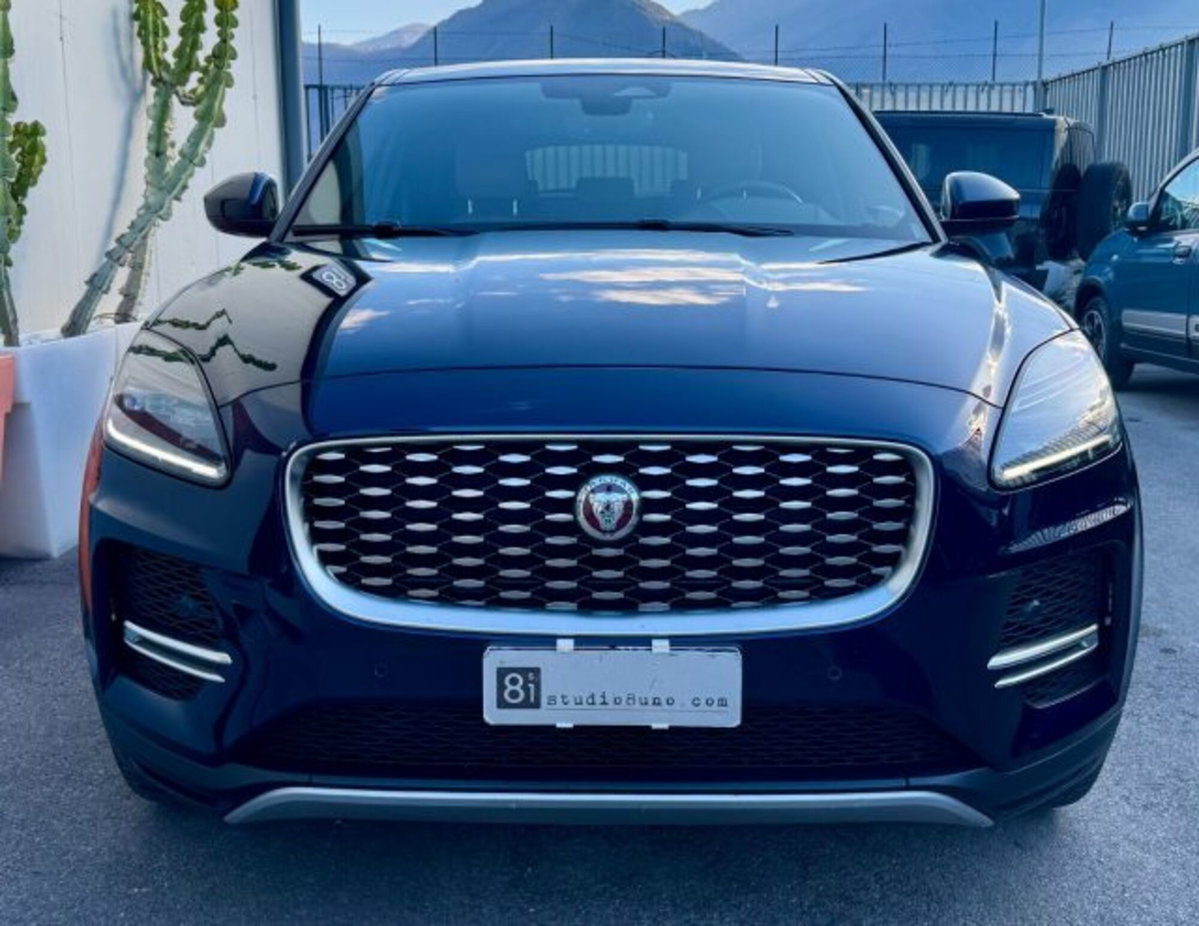 Jaguar E-Pace 2.0D I4 163 CV AWD Auto SE (6)