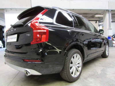 Volvo XC90 T5 AWD Geartronic 7 posti Momentum (5)