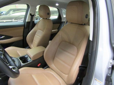 Jaguar E-Pace 2.0d i4 mhev R-Dynamic SE awd 163cv auto (9)