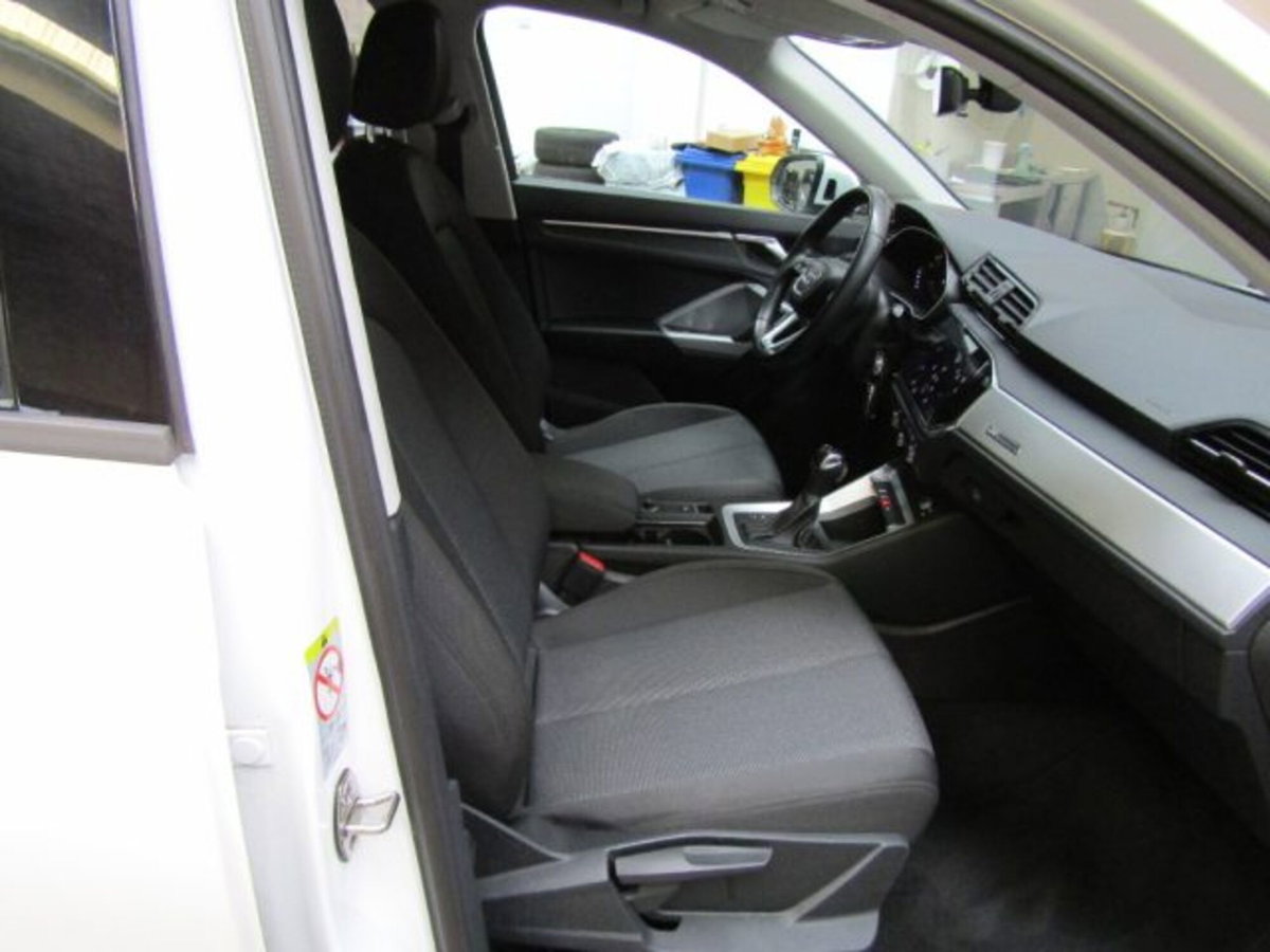 Audi Q3 35 TFSI S tronic Business Advanced (15)