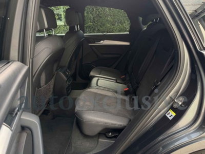 Audi Q5 Sportback 40 2.0 tdi mhev 12V S line Plus quattro s-tronic (14)